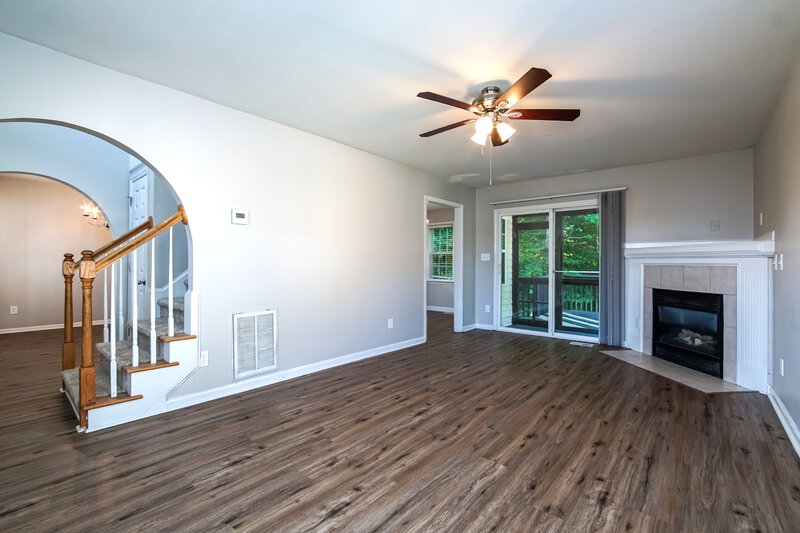 2,080/Mo, 3630 Enduring Freedom Dr Raleigh, NC 27610 Living Room View