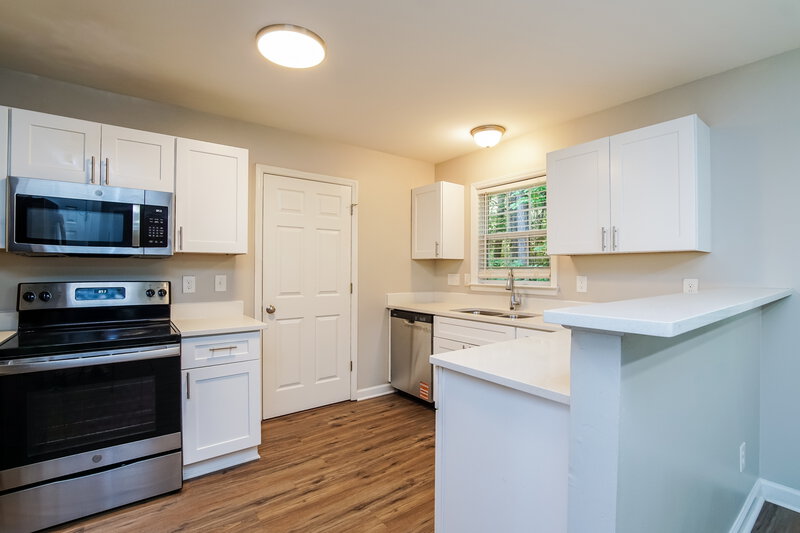 2,080/Mo, 3630 Enduring Freedom Dr Raleigh, NC 27610 Kitchen View