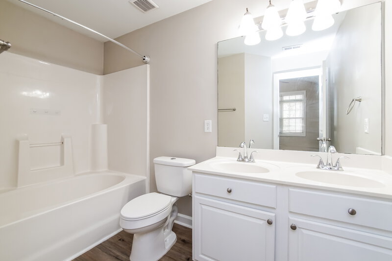 2,035/Mo, 2012 Winston Diamond Ct Raleigh, NC 27610 Main Bathroom View