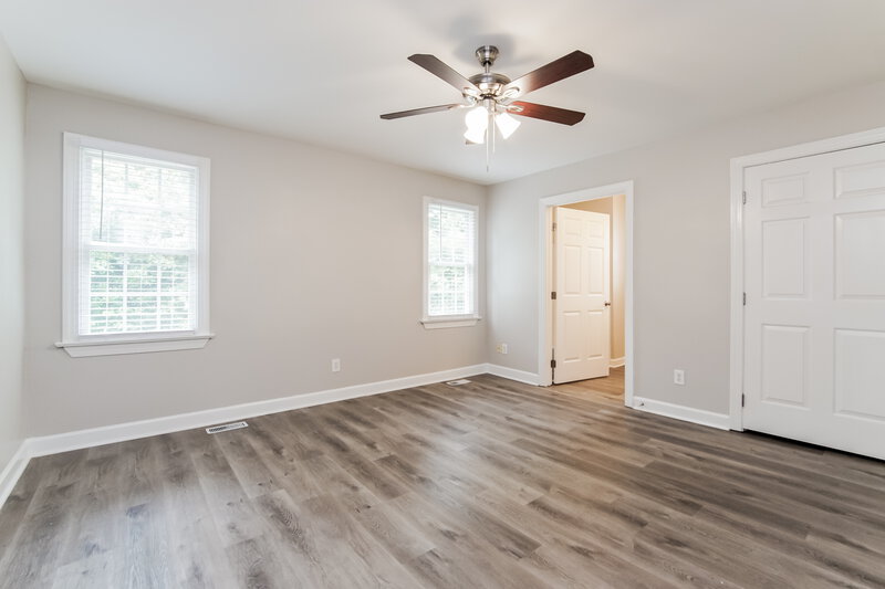 1,915/Mo, 1005 Bren Village Ct Fuquay Varina, NC 27526 Main Bedroom View