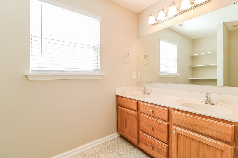 1,945/Mo, 1421 Cairo Way Fuquay Varina, NC 27526 Bathroom View