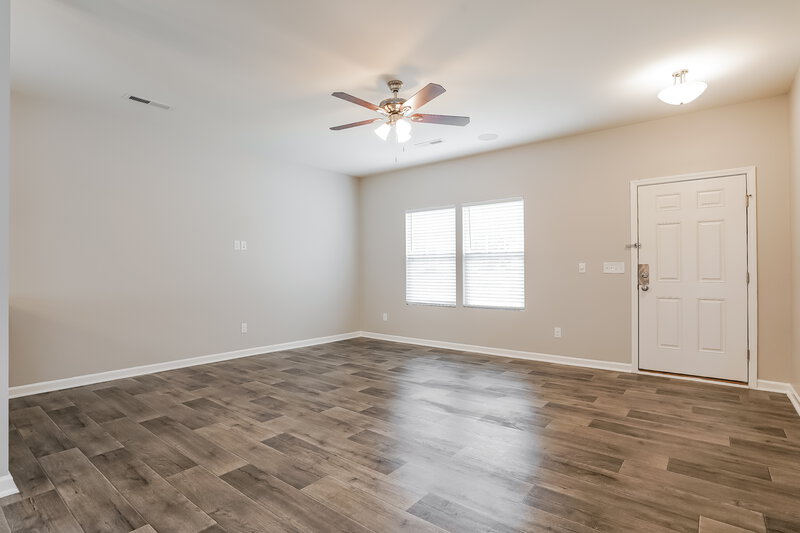 1,880/Mo, 313 Todd Hill Dr Wendell, NC 27591 Living Room View