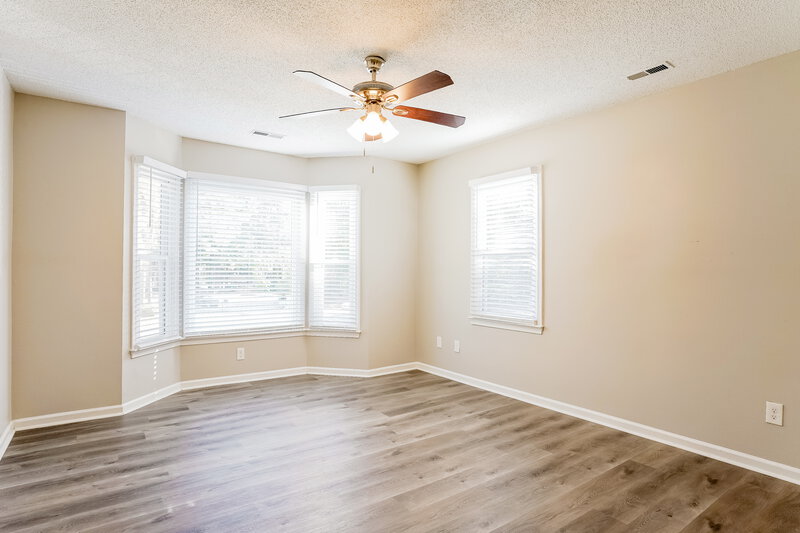 1,840/Mo, 1716 Netherfield Ln Raleigh, NC 27610 Main Bedroom View