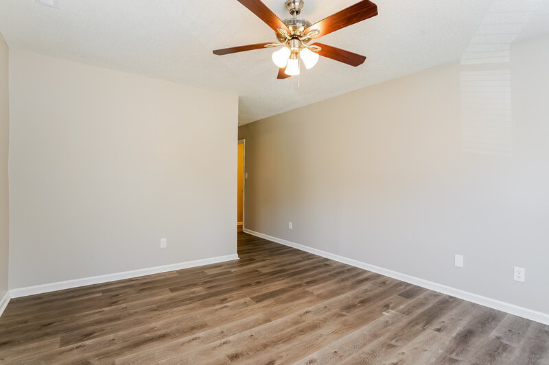 1,840/Mo, 1716 Netherfield Ln Raleigh, NC 27610 Main Bedroom View 2