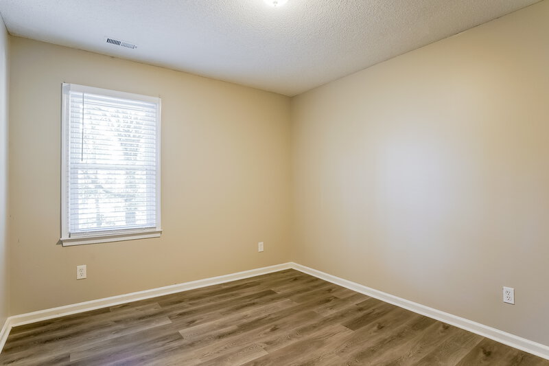 1,840/Mo, 1716 Netherfield Ln Raleigh, NC 27610 Bedroom View 3