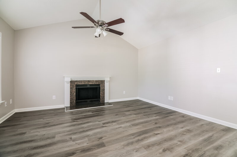 1,755/Mo, 4304 Candle Ct Raleigh, NC 27616 Living Room View