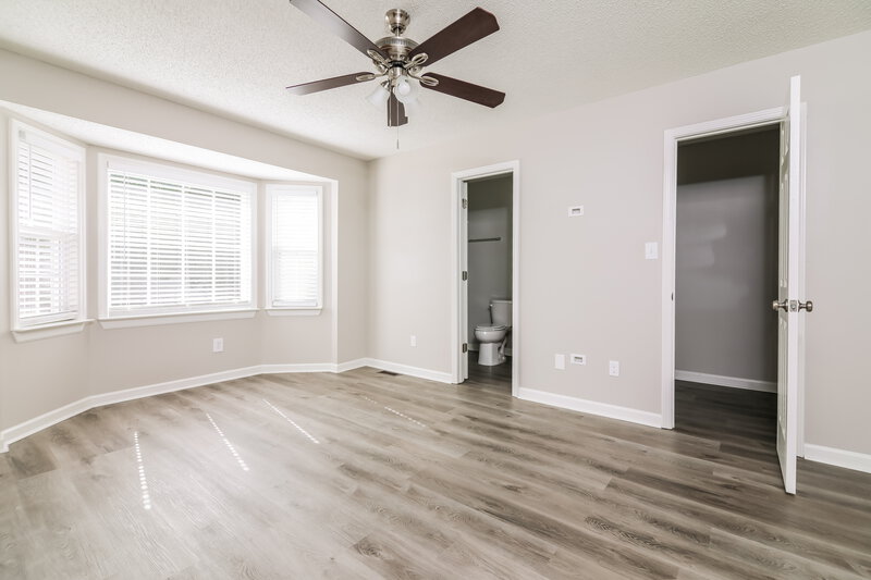 1,755/Mo, 4304 Candle Ct Raleigh, NC 27616 Main Bedroom View