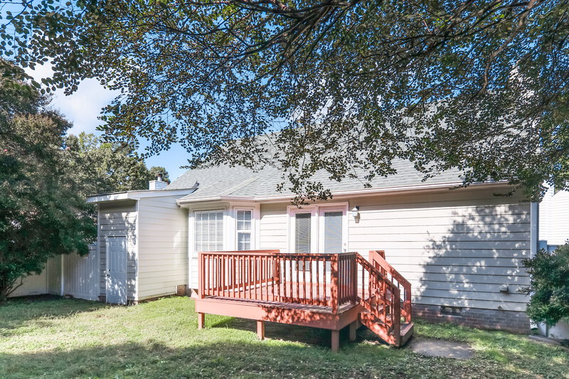 1,755/Mo, 4304 Candle Ct Raleigh, NC 27616 Rear View