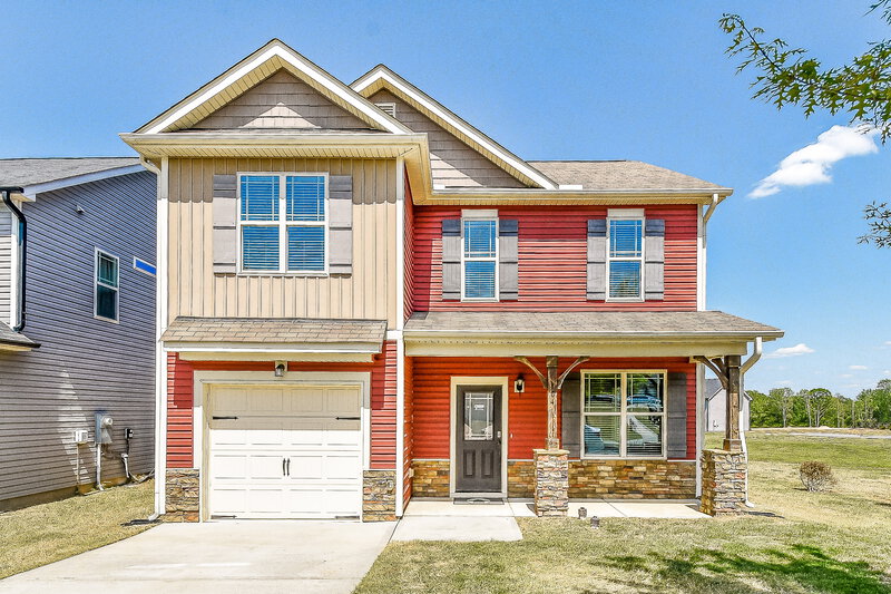 1,990/Mo, 104 Parkview Drive Clayton, NC 27520 External View