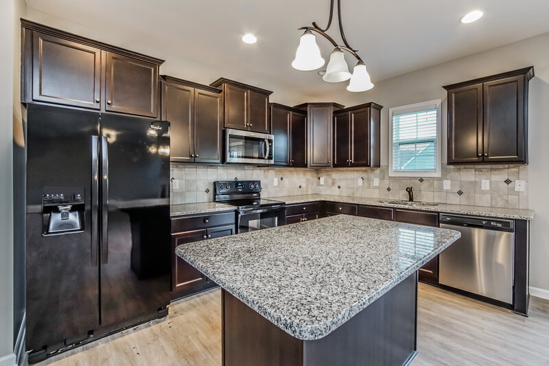 2,060/Mo, 105 Sloan Dr Clayton, NC 27520 Kitchen View 2