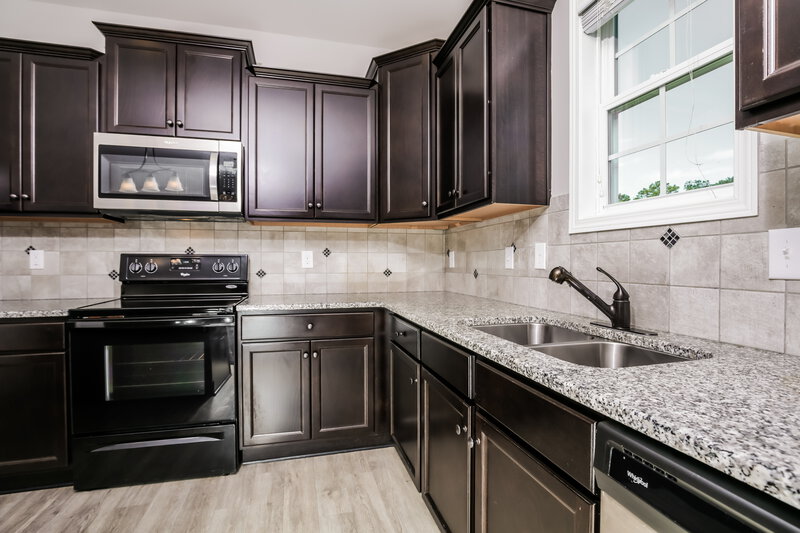 2,025/Mo, 105 Sloan Dr Clayton, NC 27520 Kitchen View 2