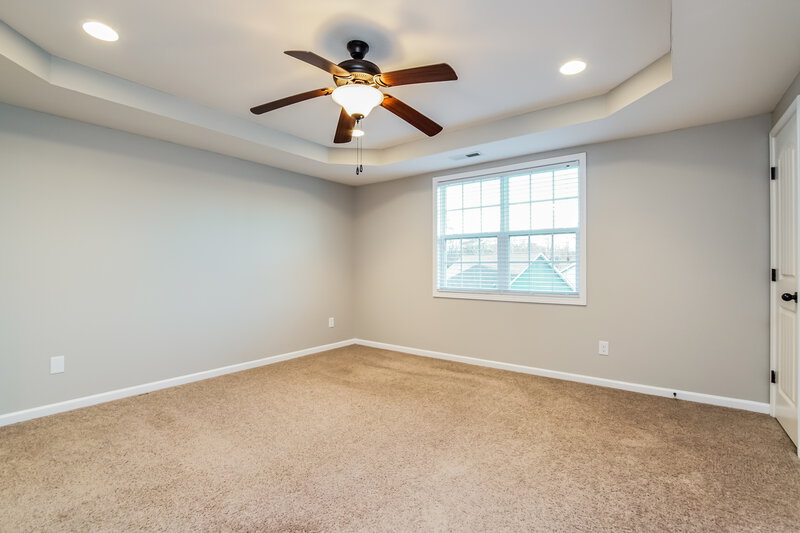 2,060/Mo, 105 Sloan Dr Clayton, NC 27520 Main Bedroom View 2