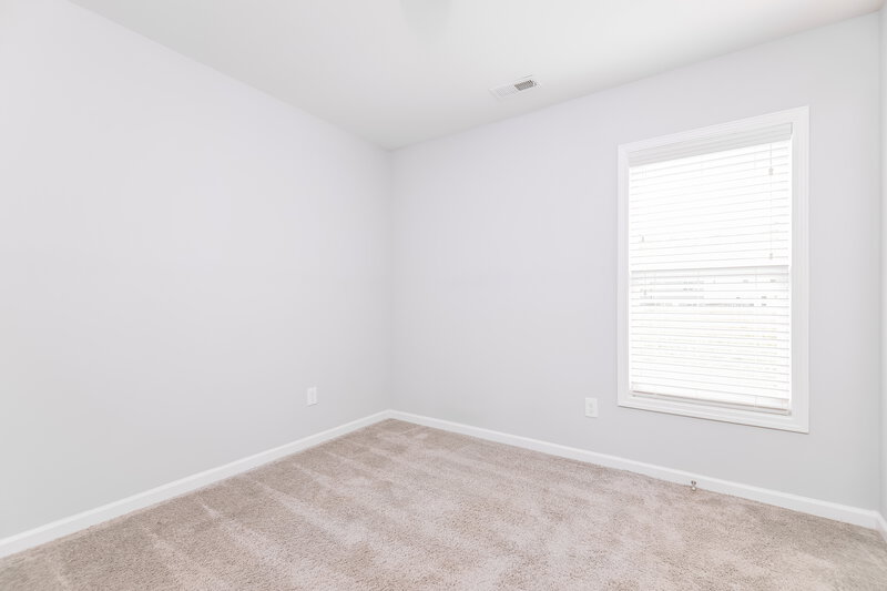 1,800/Mo, 133 Pumpkin Hill Rdg Clayton, NC 27520 Bedroom View 2