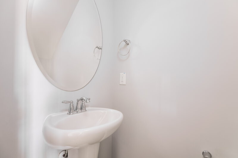 1,800/Mo, 133 Pumpkin Hill Rdg Clayton, NC 27520 Powder Room View