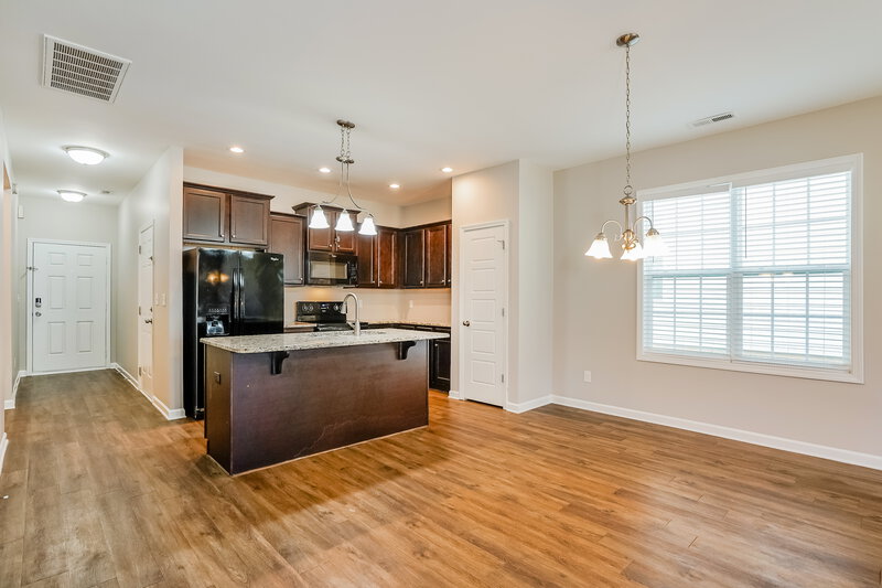 1,800/Mo, 53 Manito Place Clayton, NC 27520 Dining Room View 2