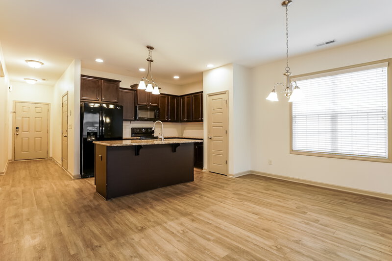 1,790/Mo, 59 Golden Gate Parkway Clayton, NC 27520 Dining Room View