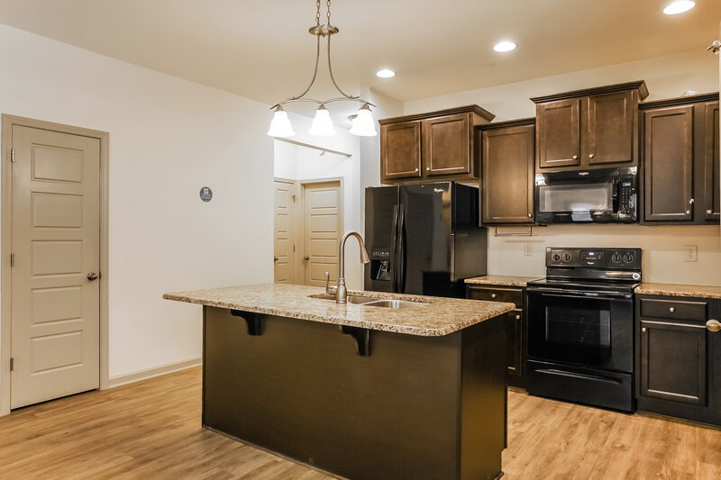 1,790/Mo, 59 Golden Gate Parkway Clayton, NC 27520 Kitchen View 2