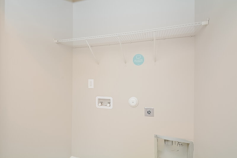 1,645/Mo, 71 Yellow Jacket Rdg Clayton, NC 27520 Laundry Room View