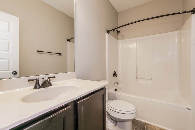 2,005/Mo, 173 Carissa Drive Smithfield, NC 27577 Bathroom View