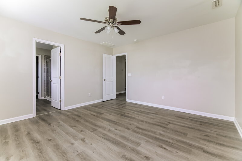 2,490/Mo, 3906 Big Pond Ct Raleigh, NC 27616 Main Bedroom View