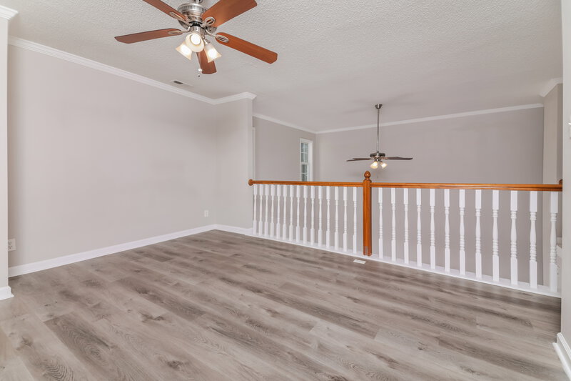 1,745/Mo, 4024 Beaufain St Raleigh, NC 27604 Loft View