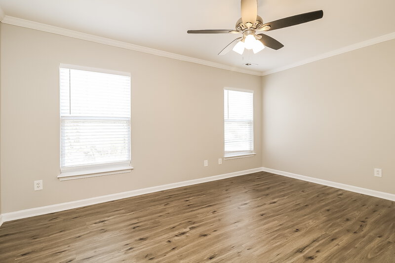 2,150/Mo, 1650 Southcross St Fuquay Varina, NC 27526 Main Bedroom View 2