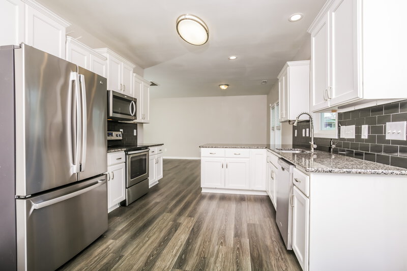 2,265/Mo, 408 Deer Grove Trl Wendell, NC 27591 Kitchen View 2