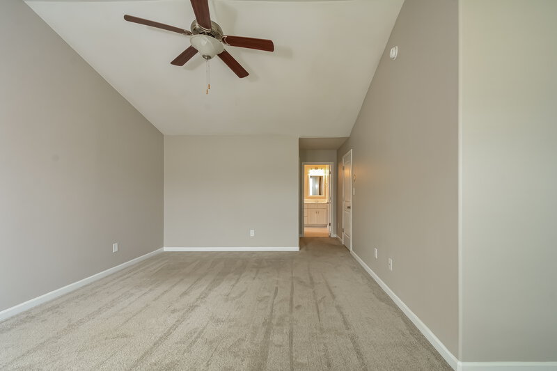 3,050/Mo, 408 Deer Grove Trl Wendell, NC 27591 Main Bedroom View