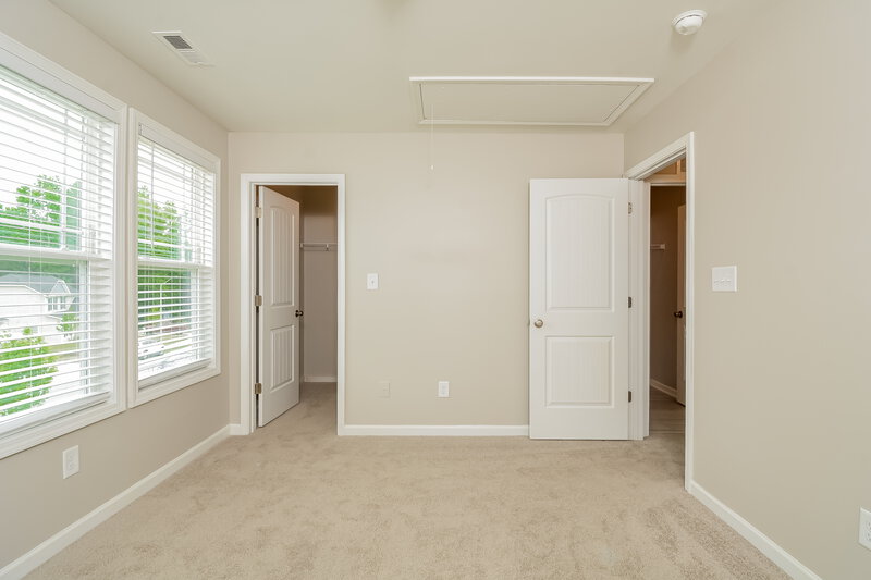 3,050/Mo, 408 Deer Grove Trl Wendell, NC 27591 Bedroom View 4