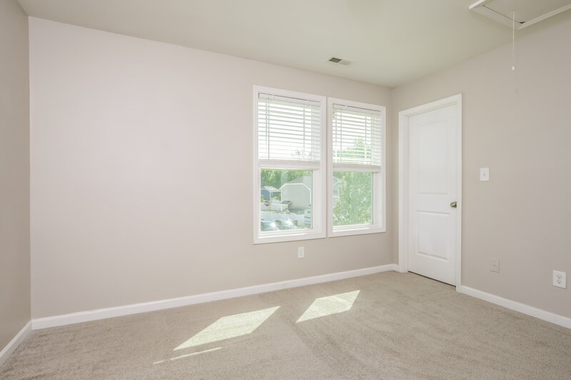 2,265/Mo, 408 Deer Grove Trl Wendell, NC 27591 Bedroom View 2