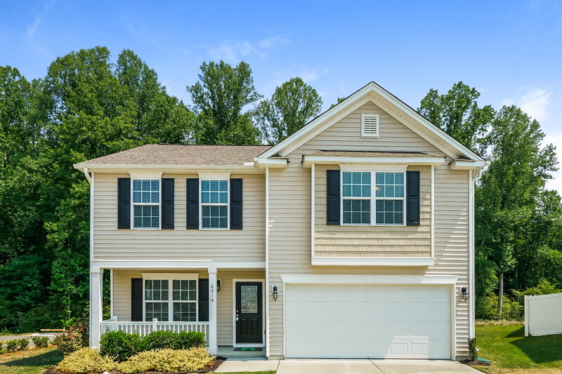 1,850/Mo, 8016 Spiderlily Ct Zebulon, NC 27597 External View