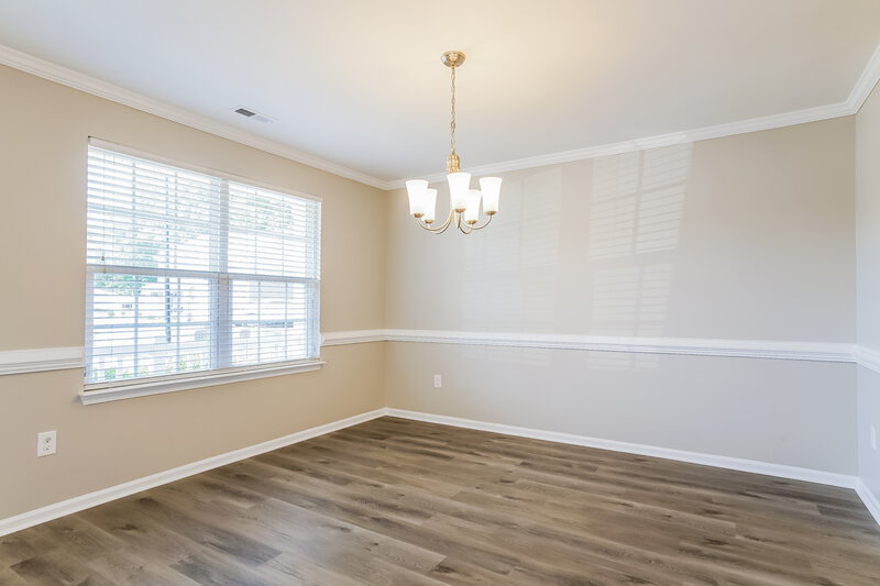 1,850/Mo, 8016 Spiderlily Ct Zebulon, NC 27597 Dining Room View