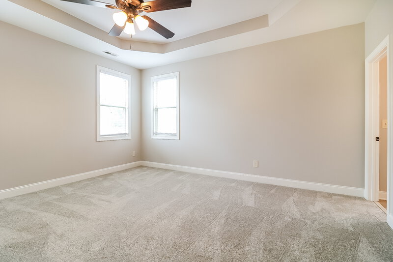 2,100/Mo, 519 Dawley Dr Fuquay Varina, NC 27526 Main Bedroom View