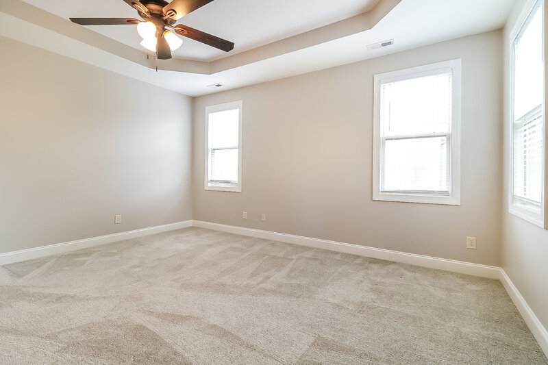 2,100/Mo, 519 Dawley Dr Fuquay Varina, NC 27526 Main Bedroom View 2