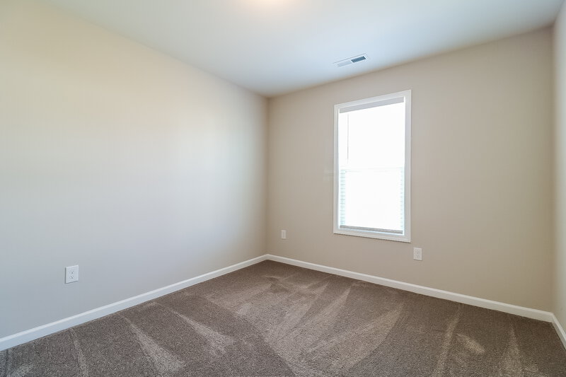 2,800/Mo, 148 Jade St Smithfield, NC 27577 Bedroom View 2
