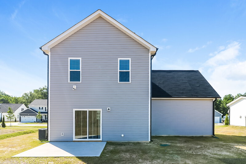 2,800/Mo, 148 Jade St Smithfield, NC 27577 Rear View