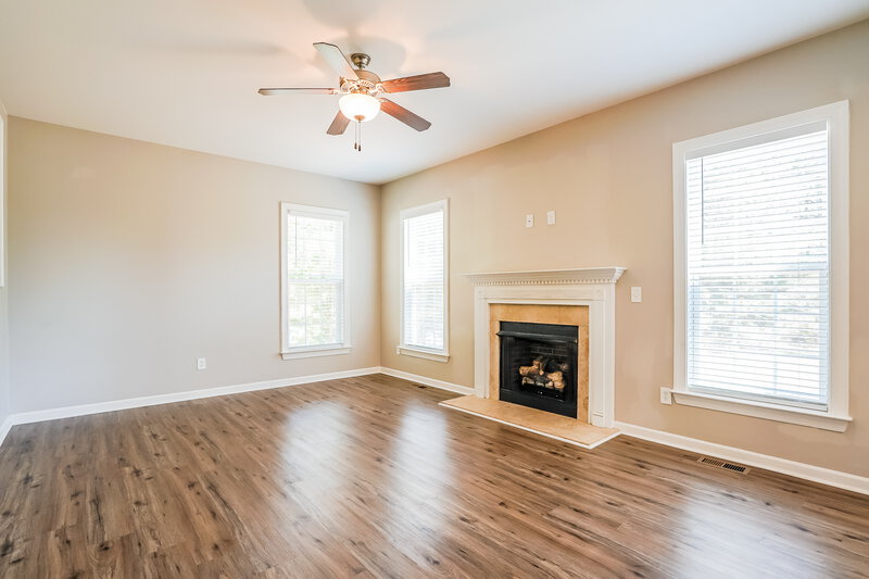 2,475/Mo, 1220 Crendall Way Wake Forest, NC 27587 Living Room View