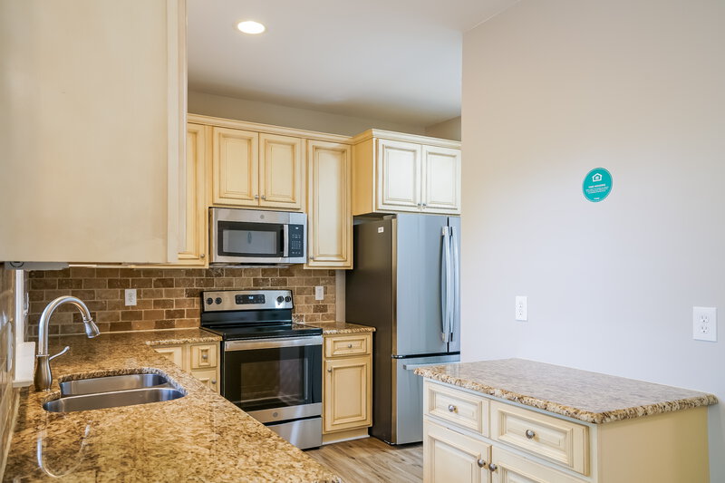 2,325/Mo, 1220 Crendall Way Wake Forest, NC 27587 Kitchen View 2