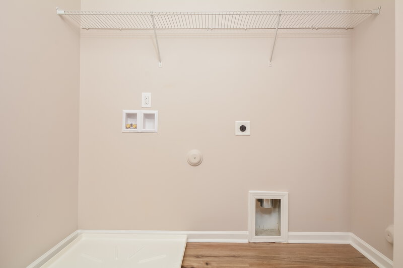 2,545/Mo, 229 Breezemont Dr Fuquay Varina, NC 27526 Laundry Room View