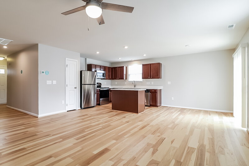 1,920/Mo, 864 Garrison Ave Clayton, NC 27520 Kitchen View