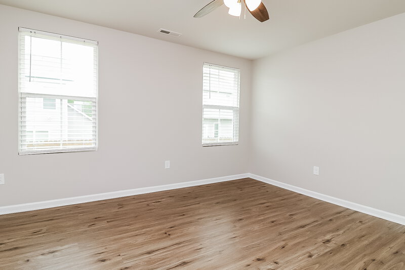 1,920/Mo, 864 Garrison Ave Clayton, NC 27520 Main Bedroom View