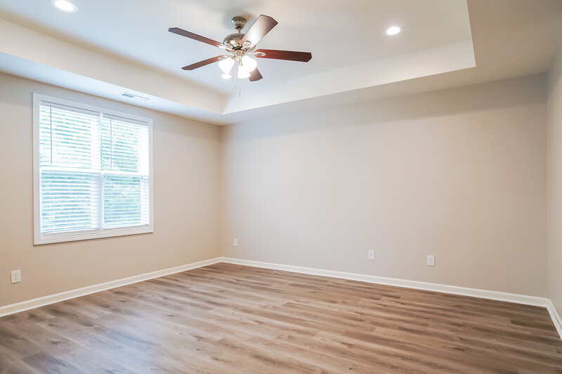 2,230/Mo, 194 W Lumber Ct Clayton, NC 27520 Main Bedroom View