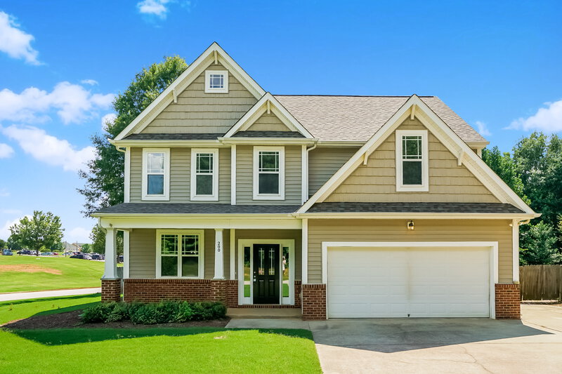 2,350/Mo, 200 Collinsworth Dr Clayton, NC 27527 External View