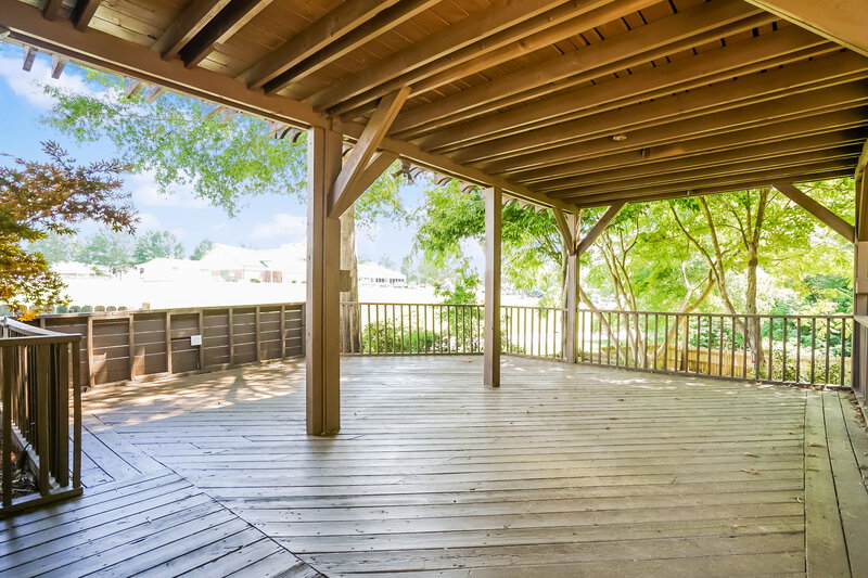 2,350/Mo, 200 Collinsworth Dr Clayton, NC 27527 Deck View