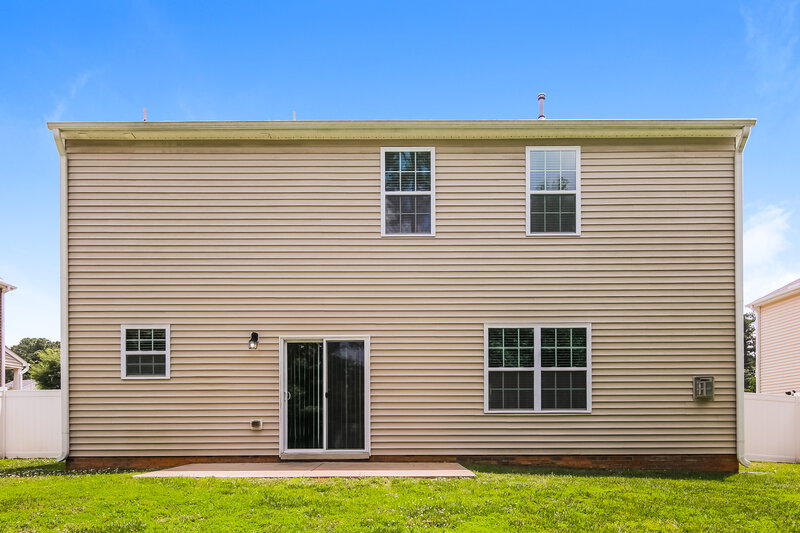 3,900/Mo, 117 Preakness Farm Dr Garner, NC 27529 Rear View