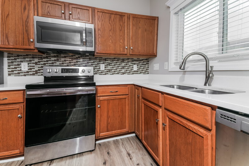 1,810/Mo, 177 Norwich Dr Clayton, NC 27520 Kitchen View 2