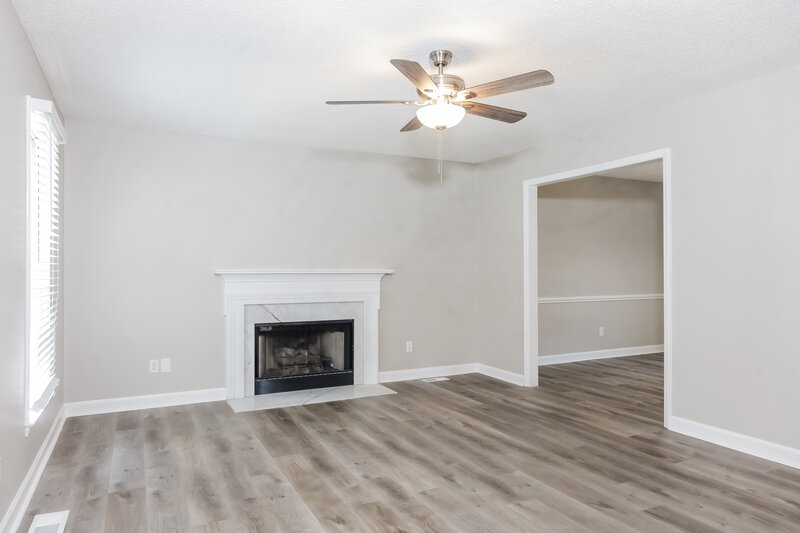 1,940/Mo, 5017 Royal Dornoch Dr Raleigh, NC 27604 Living Room View