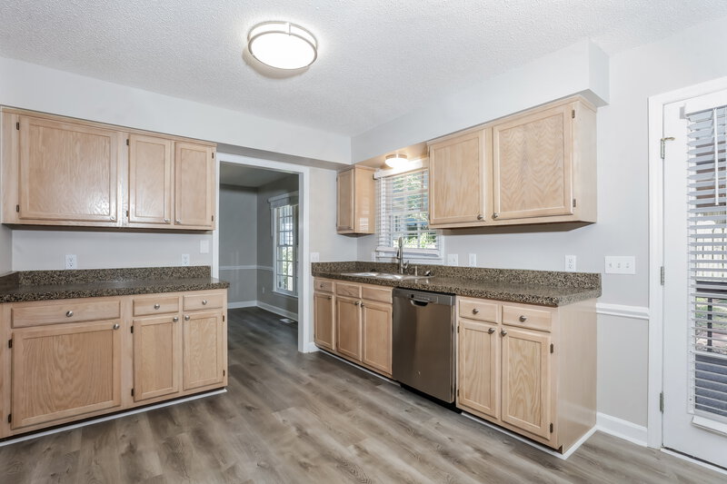 1,940/Mo, 5017 Royal Dornoch Dr Raleigh, NC 27604 Kitchen View 2