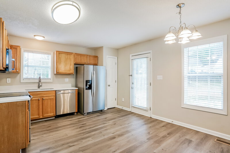 1,680/Mo, 1256 Grovewood Dr Clayton, NC 27520 Dining Room View