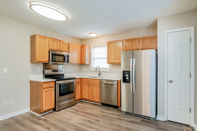 1,680/Mo, 1256 Grovewood Dr Clayton, NC 27520 Kitchen View